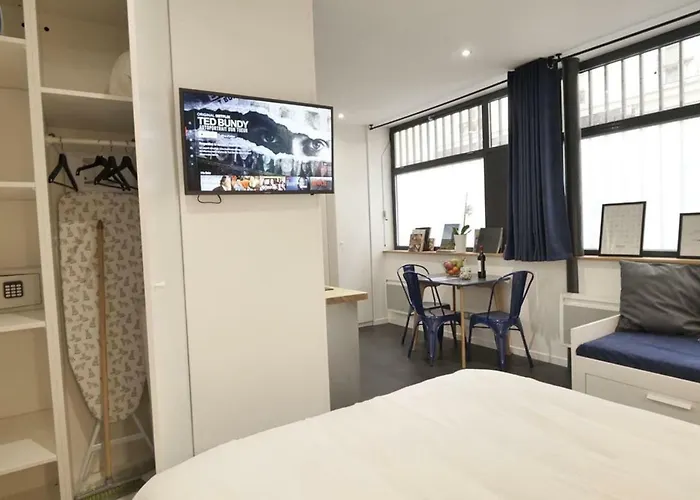 Апартаменты Amazing Comfy - Canal Saint Martin Париж