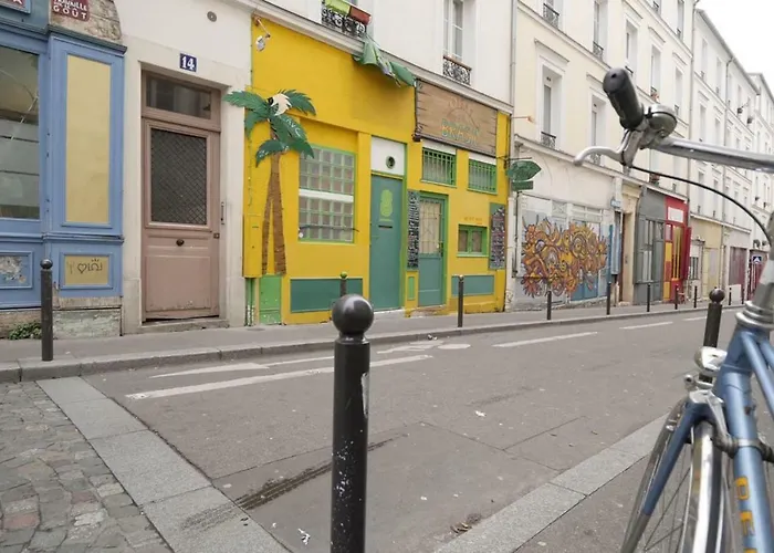 Апартаменты Amazing Comfy - Canal Saint Martin *